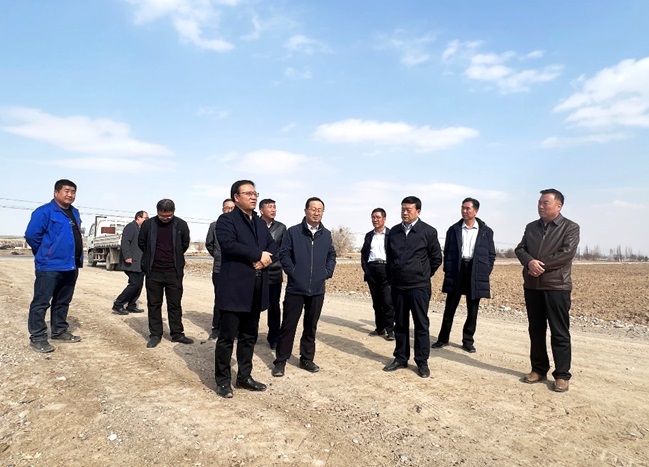 振興種業(yè)在行動(dòng),敦煌種業(yè)牽手奧凱種機(jī)、大禹節(jié)水現(xiàn)場(chǎng)對(duì)接推進(jìn)千畝智慧種業(yè)示范園區(qū)建設(shè)項(xiàng)目